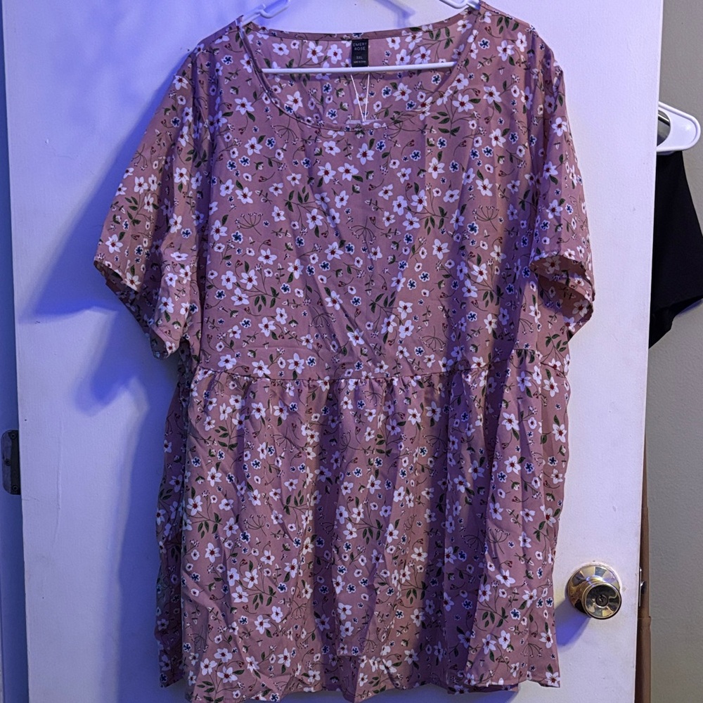 Chic Floral Mauve Blouse